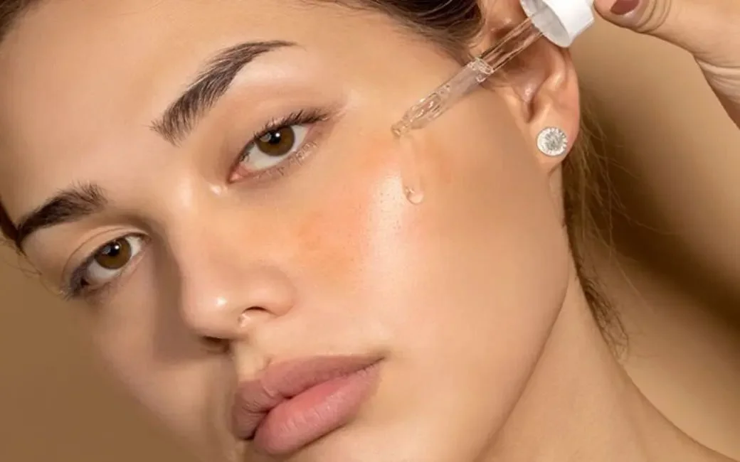 سرم ویتامین C برای روشن کردن لک های پوست