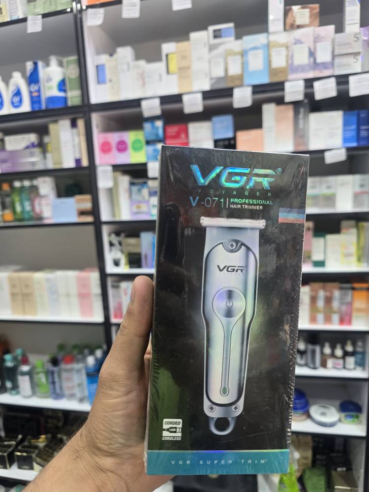 ماشین اصلاح و خط زن تیغه استیل وی جی ار مدل V 071 ماشین اصلاح و خط زن تیغه استیل وی جی ار مدل V 071
