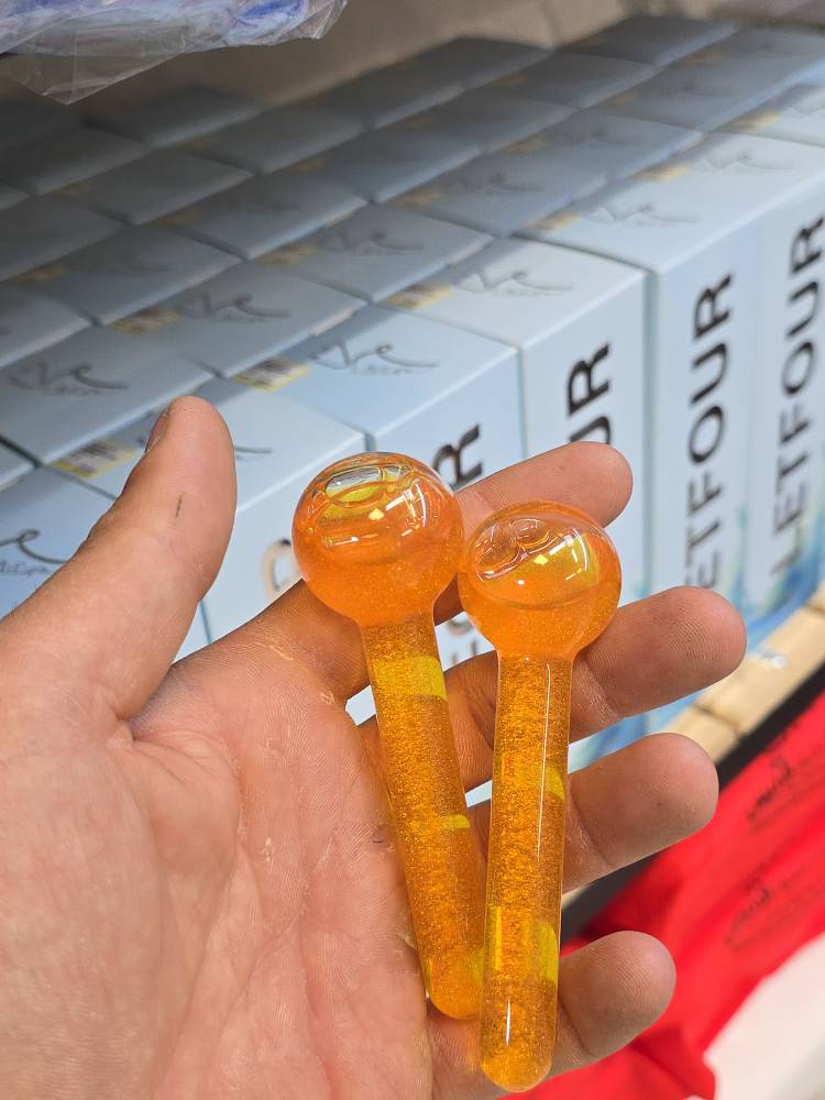 ماساژور زیر چشم گوی یخی نارنجی بسته ۲ عددی نشکن شیشه ای ماساژور زیر چشم گوی یخی نارنجی بسته ۲ عددی نشکن شیشه ای