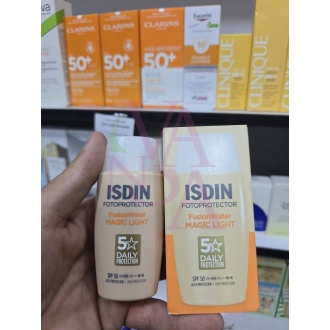 ضد آفتاب فیوژن واتر مجیک لایت رنگی SPF 50 حجم ۵۰ میل